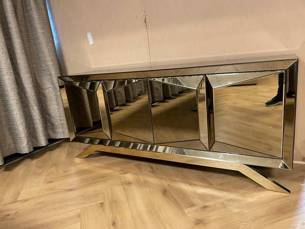 Dressoir Sepia Tokyo